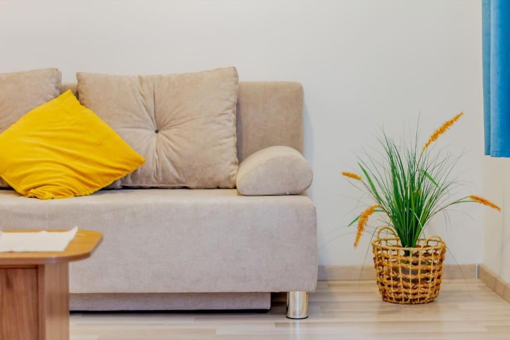 Cozy Nest By The Andrassy Avenue Apartment Budapest Bagian luar foto
